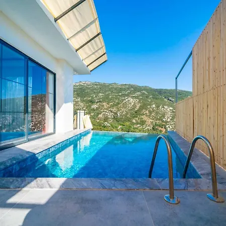 Willa Hill Stone Kaş